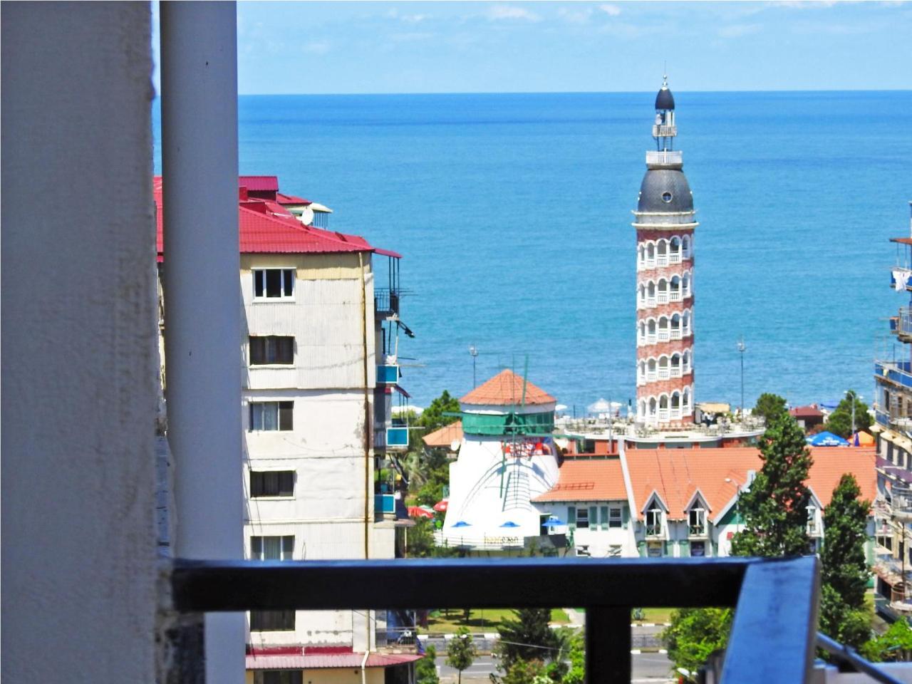Real Palace Apartment Batum Dış mekan fotoğraf